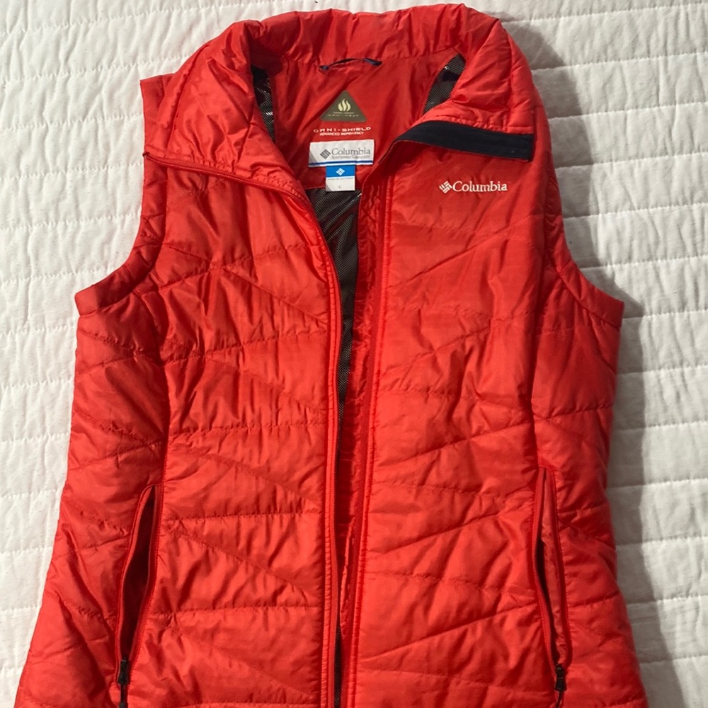 Columbia Omni shield, Omni heat vest